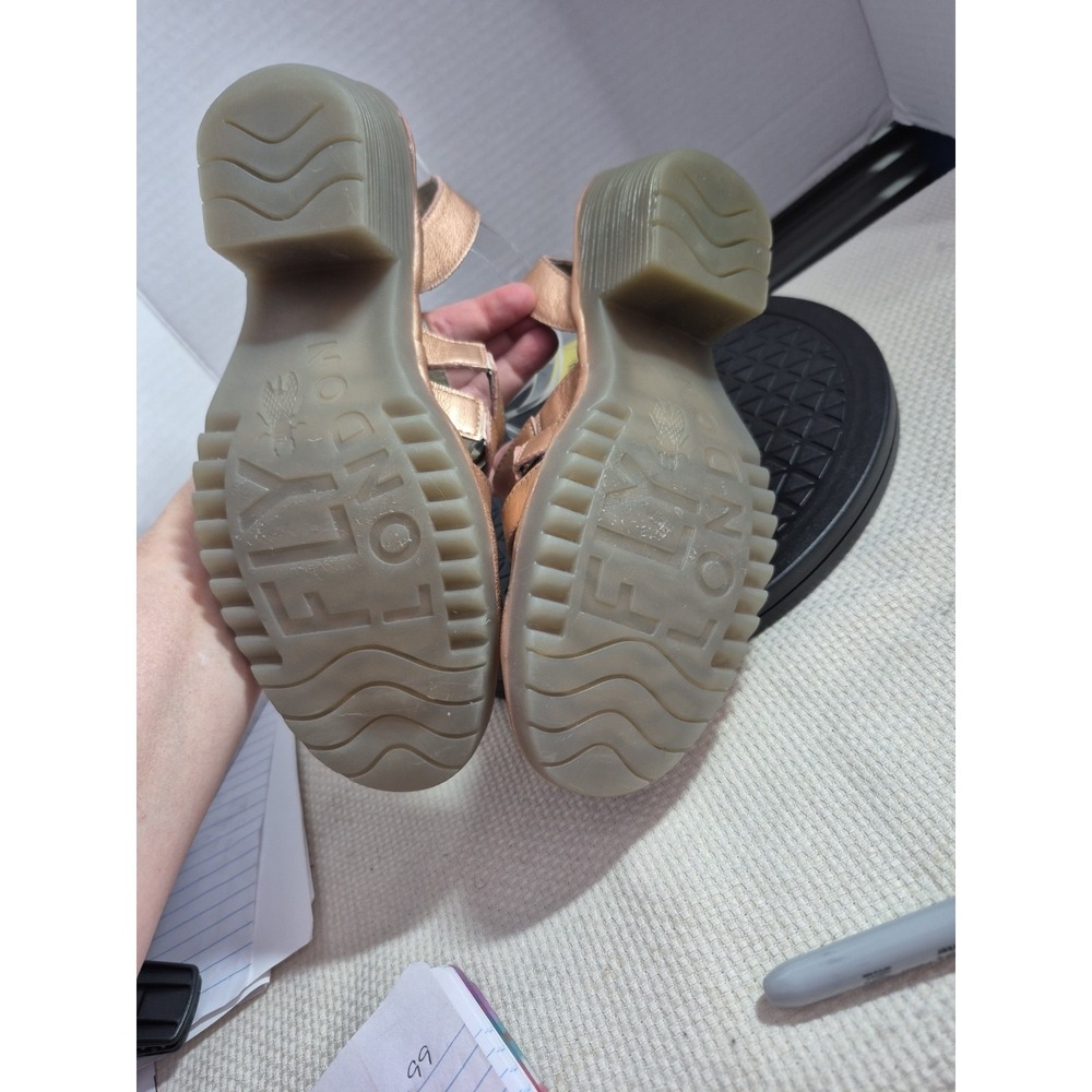 FLY London Leather Multi-Strap Heeled Sandals Woze Blush Gold EU 39 US 8.5 NEW - Picture 11 of 13